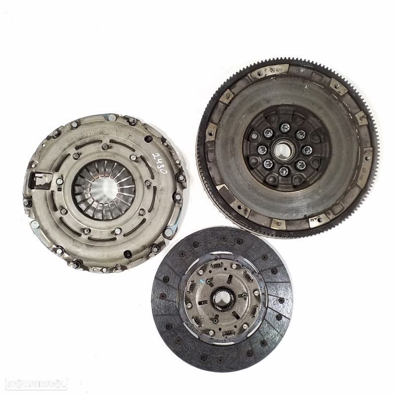 Kit BIMASSA Embraiagem A220/C117/GLA - 1