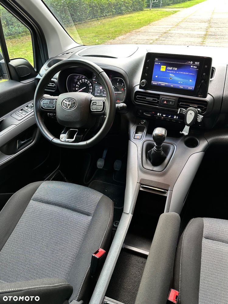 Toyota Proace City Verso 1.2 Turbo L2 Team Deutschland - 3