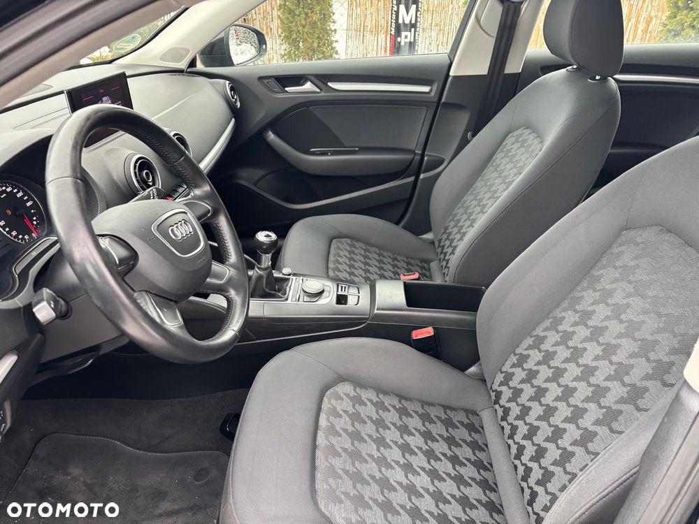 Audi A3 Sportback 1.6 TDI clean diesel Attraction - 17