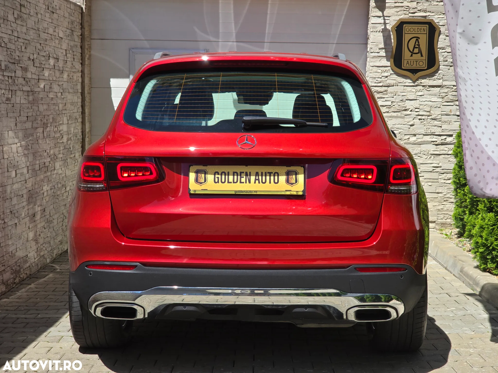 Mercedes-Benz GLC 220 d 4Matic 9G-TRONIC Exclusive - 16