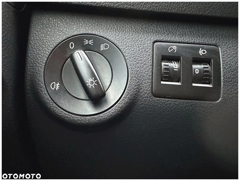 Volkswagen CADDY - 16