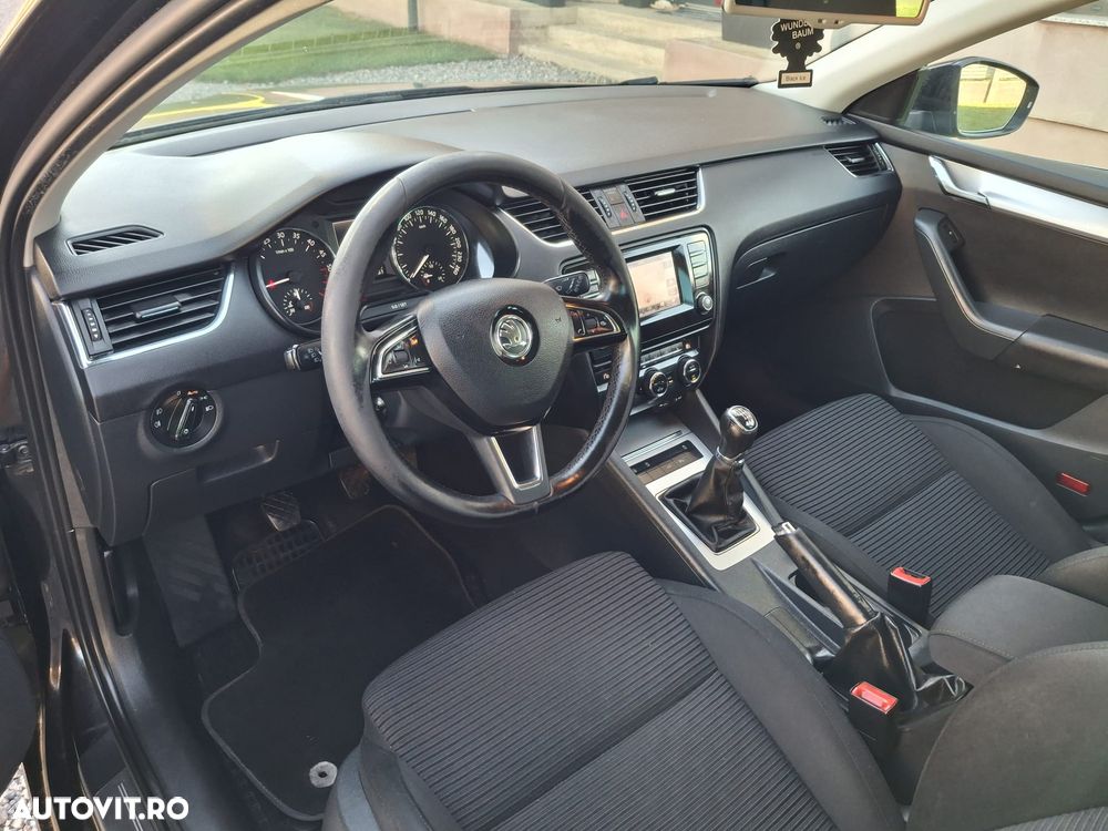 Skoda Octavia 2.0 TDI 4X4 L&K - 9