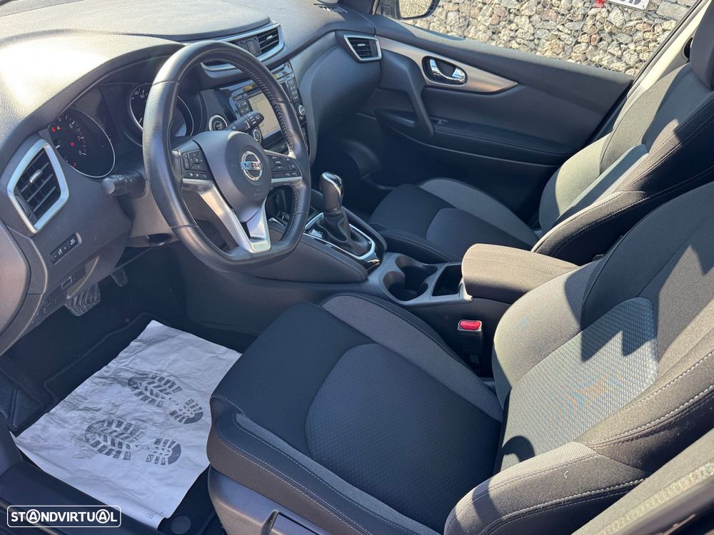 Nissan Qashqai 1.2 DIG-T N-Connecta Xtronic - 8