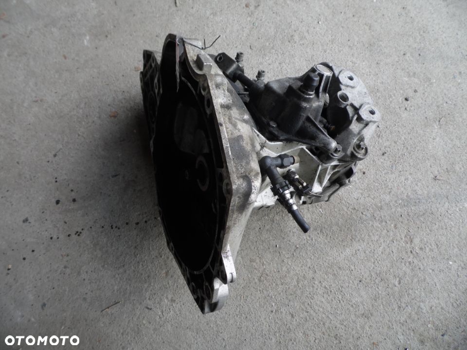 skrzynia biegów Opel 1.4b z14xep 55355480 niski przebieg - 2