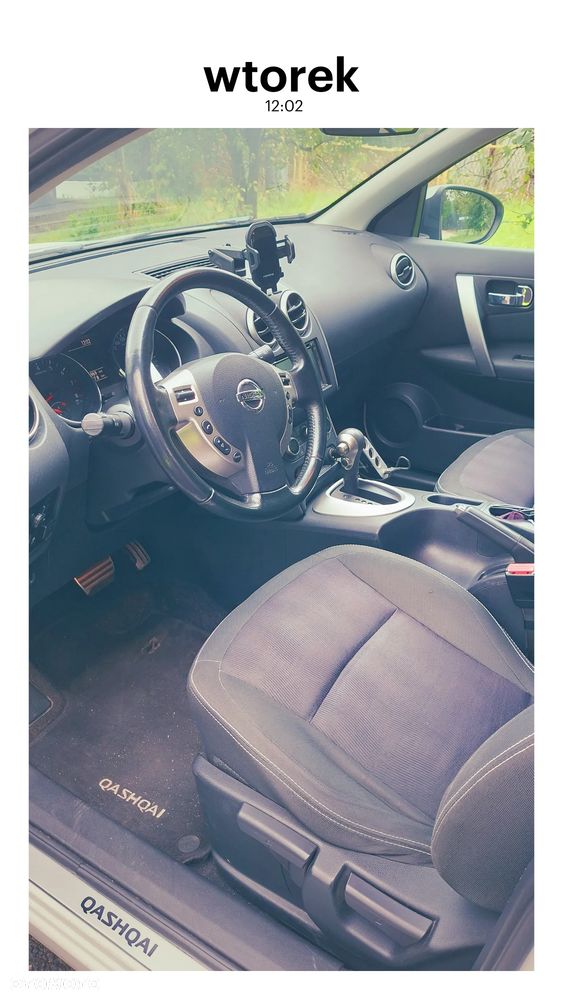 Nissan Qashqai - 14