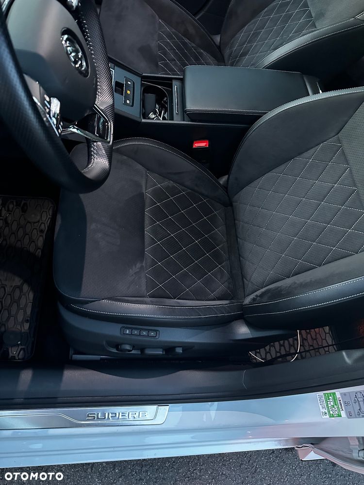 Skoda Superb 2.0 TSI Sportline DSG - 21