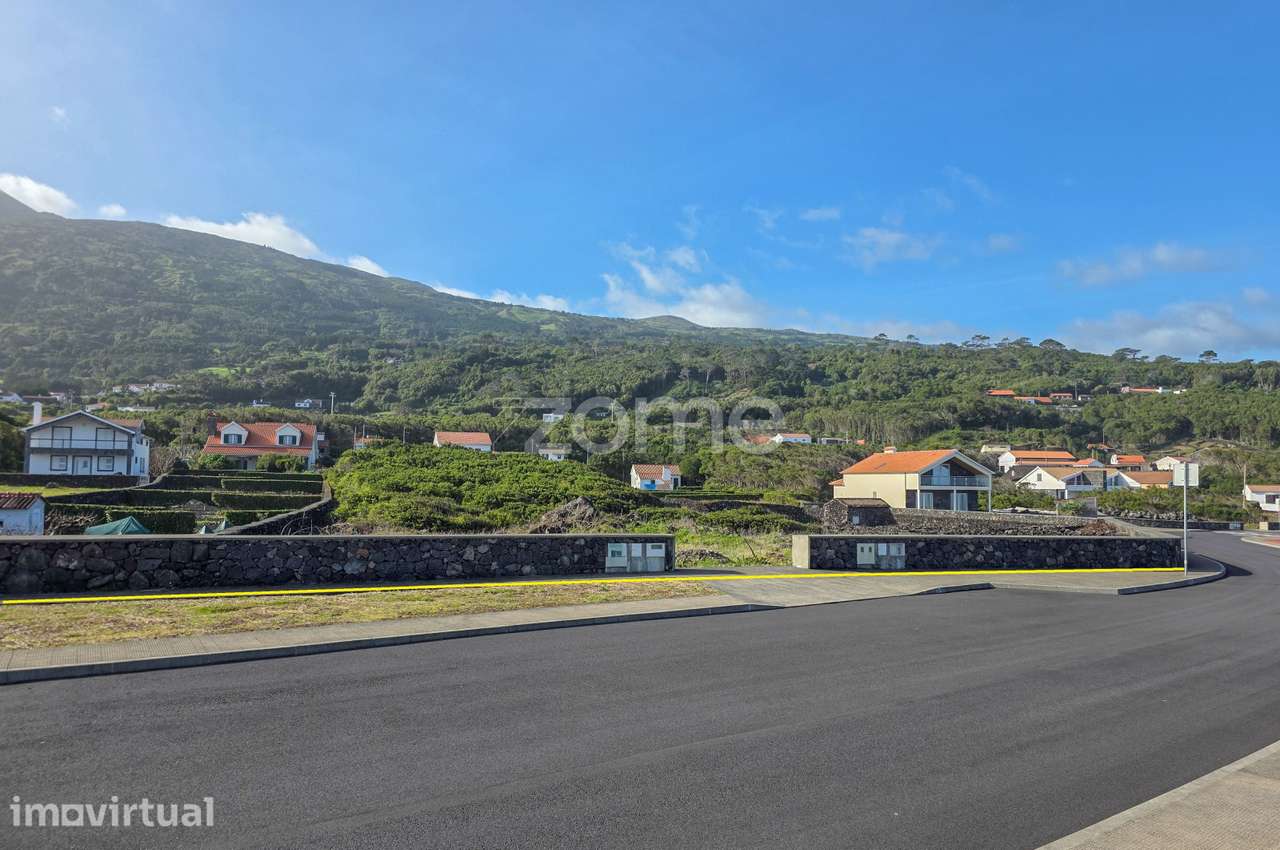 Terrenos Exclusivos na 1ª Linha do Mar na Prainha, Pico - Grande imagem: 3/22