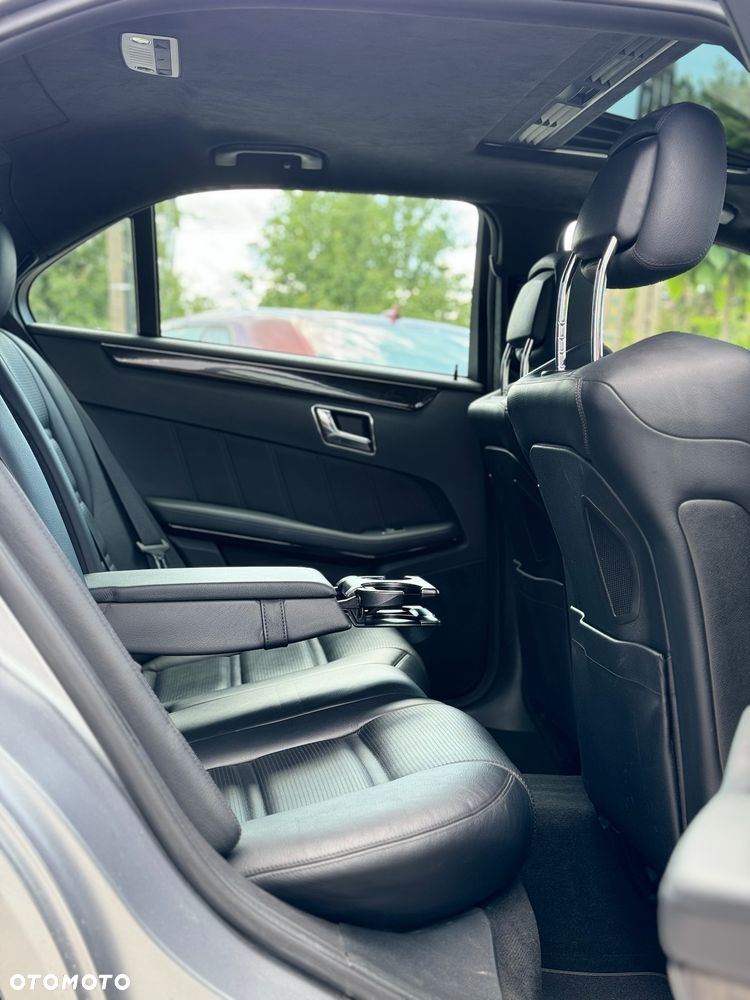 Mercedes-Benz Klasa E 63 AMG - 13