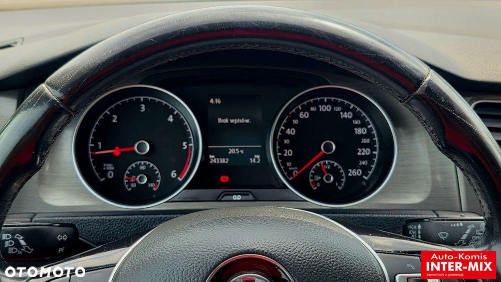 Volkswagen Golf - 40