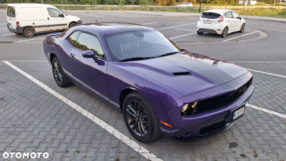 Dodge Challenger Automatik SXT Plus - 1