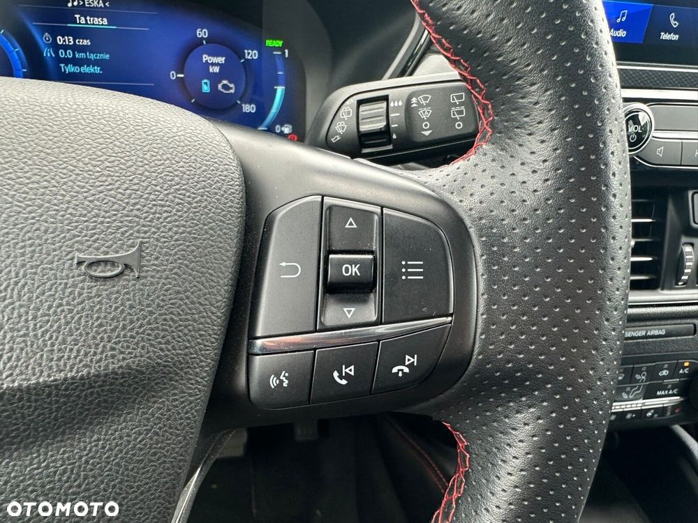 Ford Kuga - 19