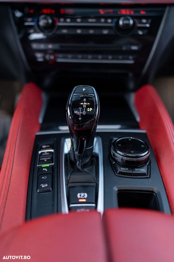 BMW X6 xDrive40d - 37