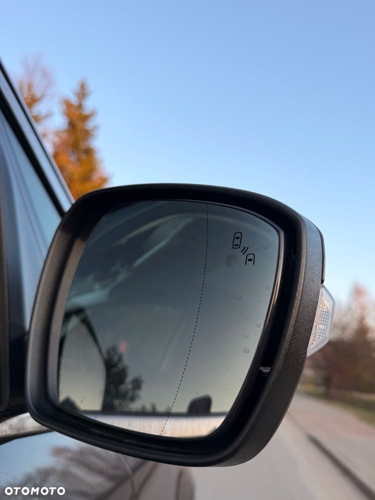 Ford S-Max 2.0 EcoBlue Titanium - 34