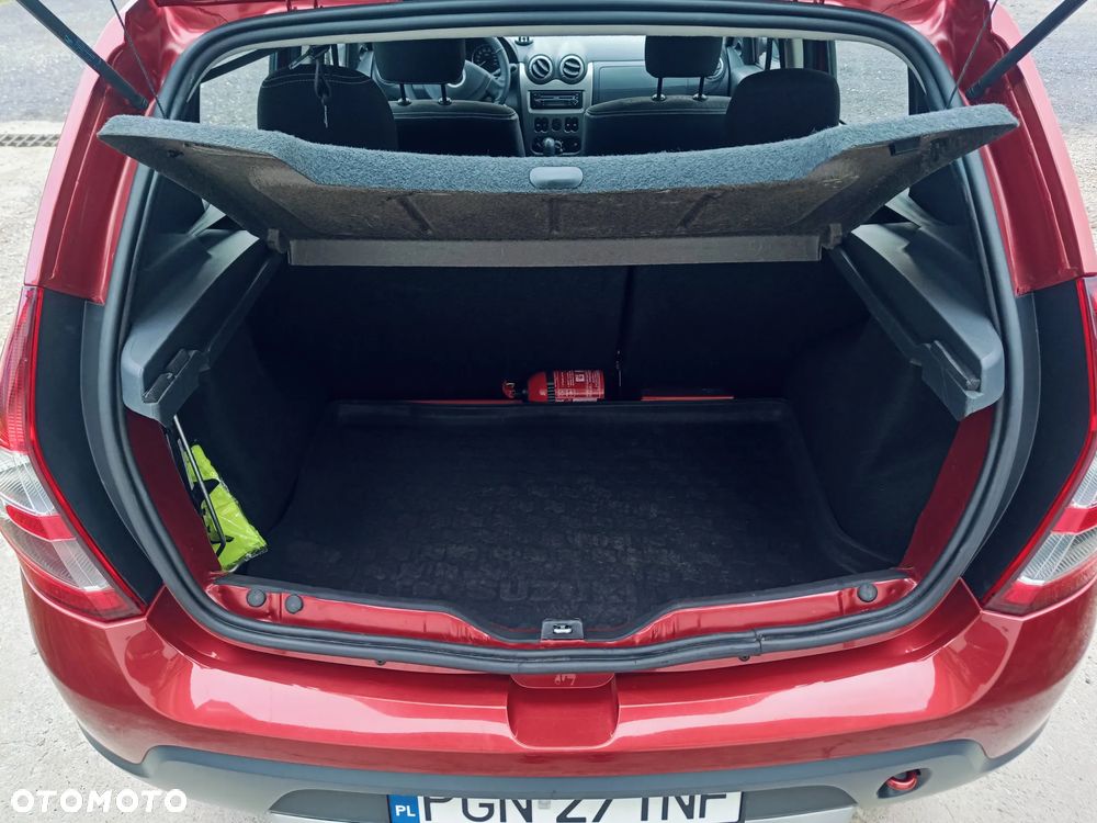 Dacia Sandero 1.6 MPI Stepway - 12