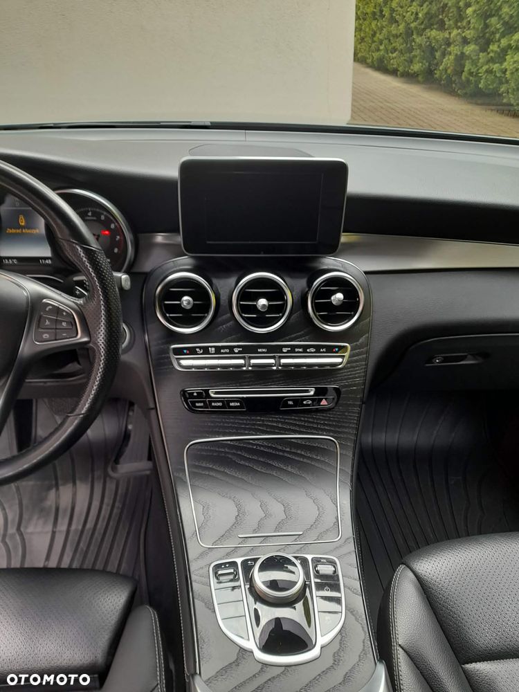 Mercedes-Benz GLC 300 4-Matic - 9