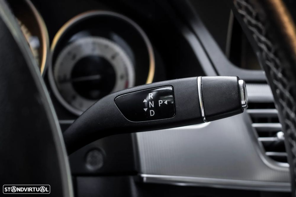 Mercedes-Benz E 250 BlueTEC Avantgarde Auto - 17