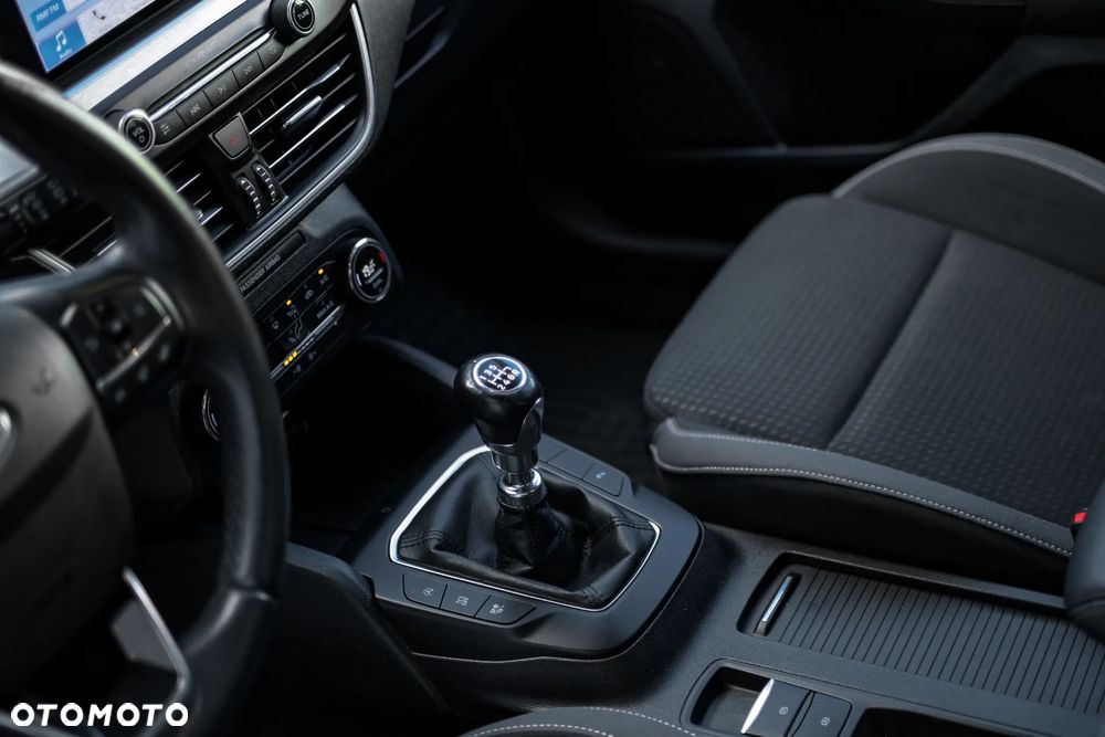 Ford Focus 1.0 EcoBoost Titanium ASS - 20