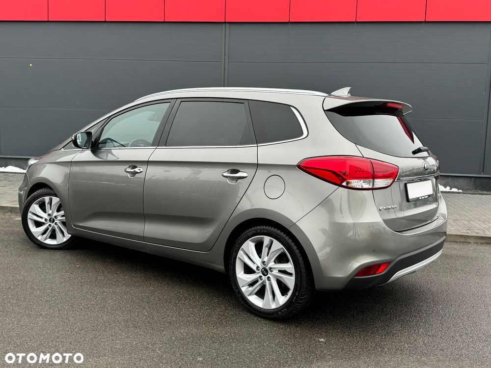 Kia Carens 1.7 CRDi Business Line 7os 7DCT - 4