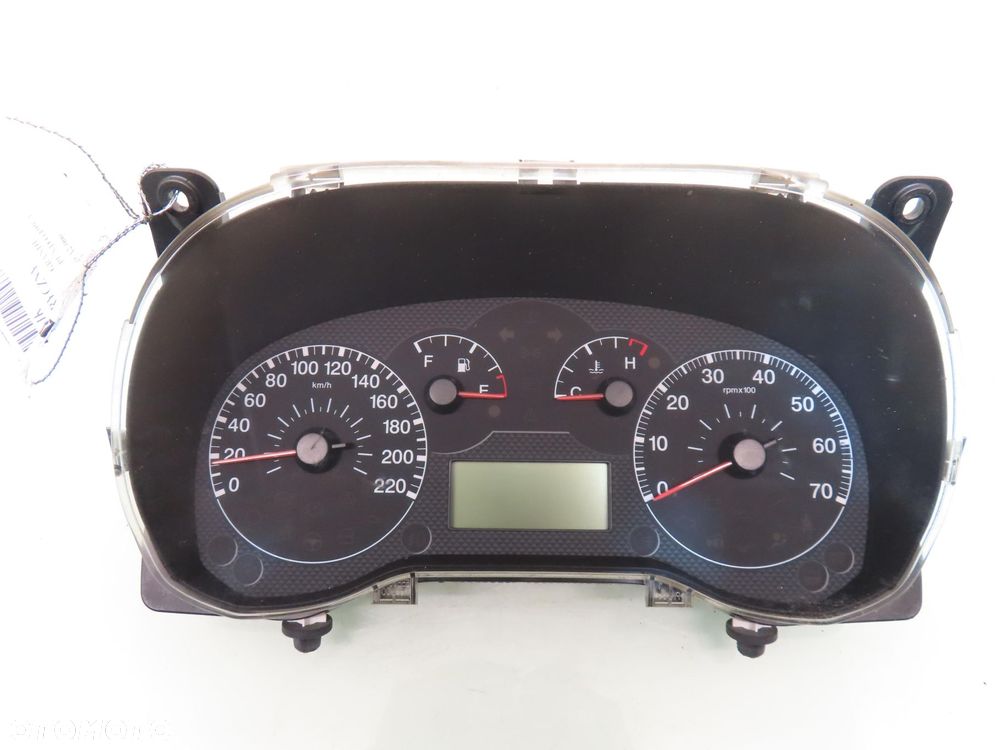 LICZNIK FIAT GRANDE PUNTO 1.3 D Multijet 51716455 - 1