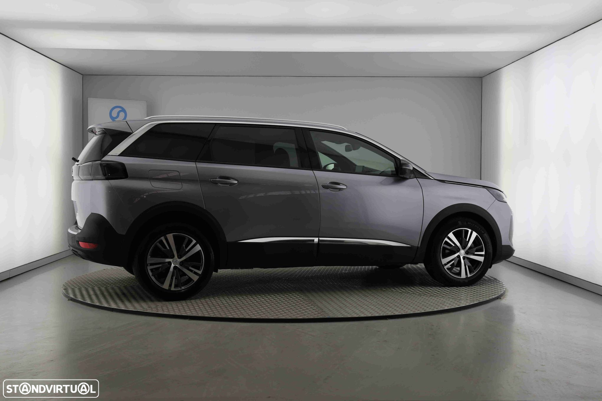 Peugeot 5008 1.5 BlueHDi Allure Pack EAT8 - 7