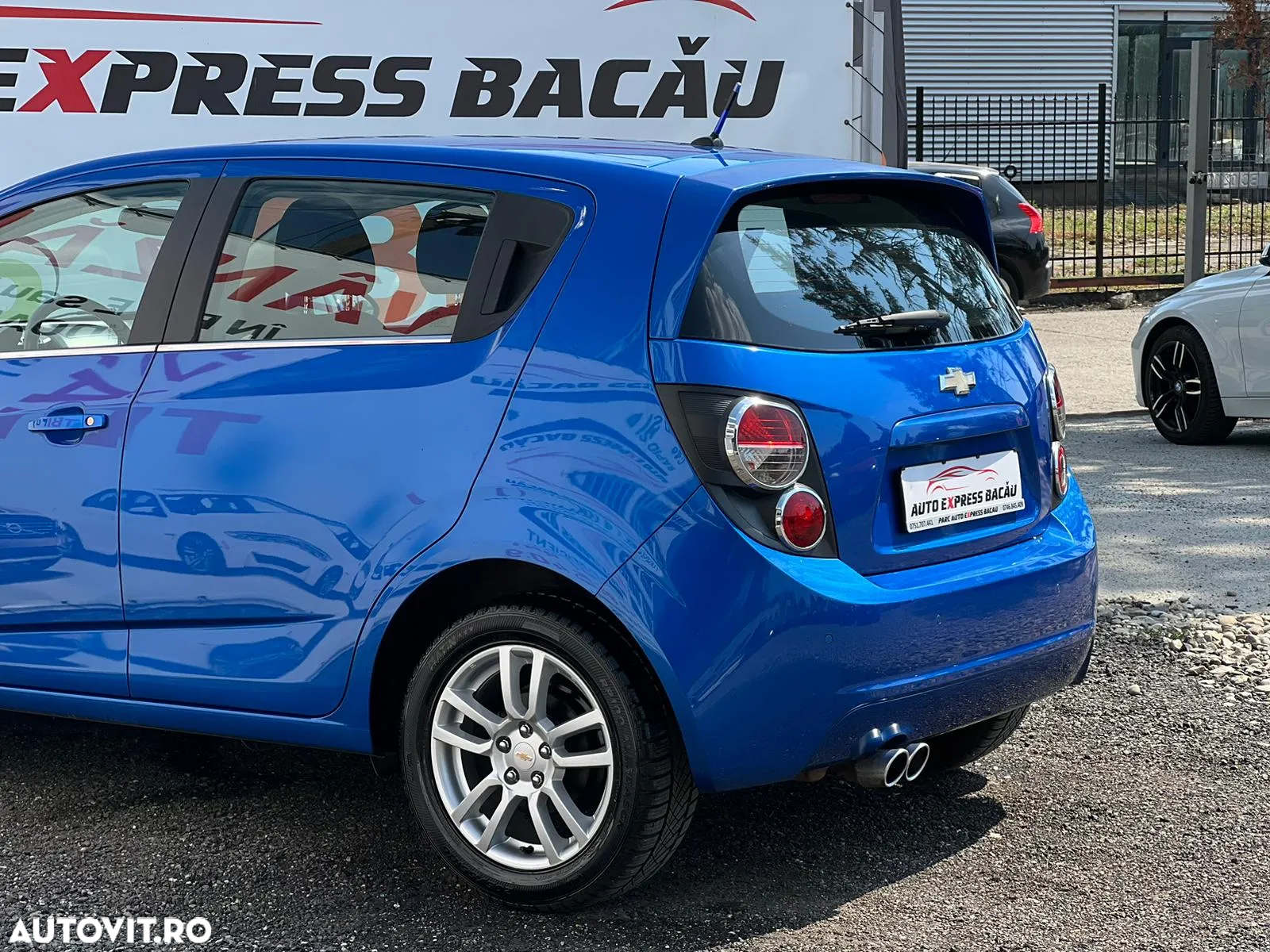 Chevrolet Aveo 1.6 LTZ - 21