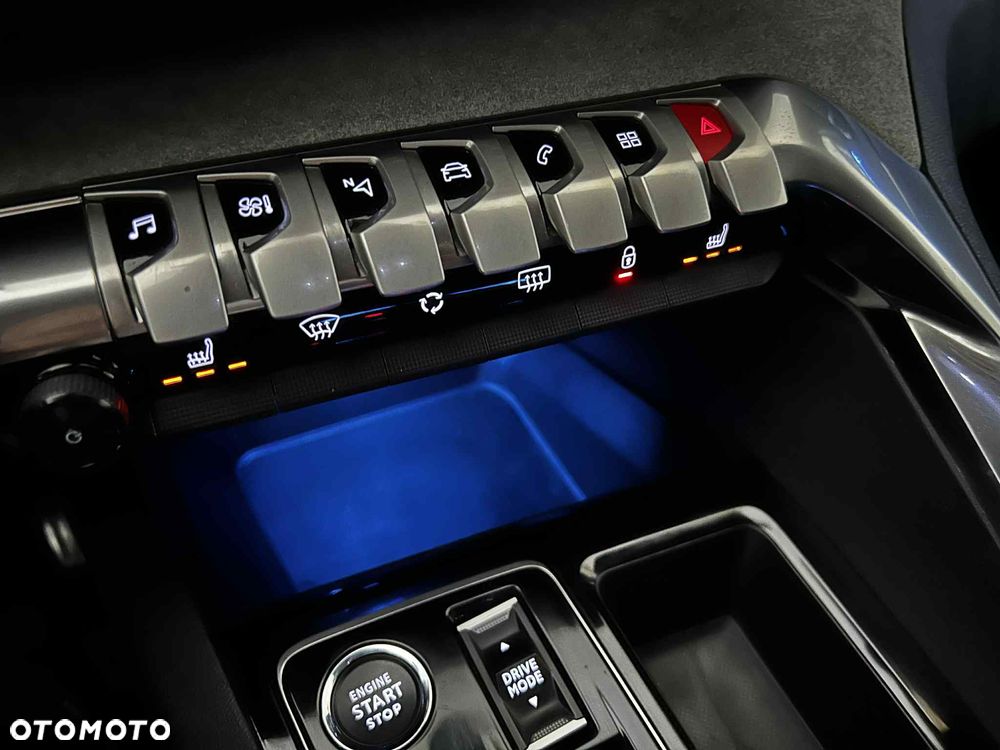 Peugeot 5008 1.5 BlueHDi GT S&S EAT8 - 26