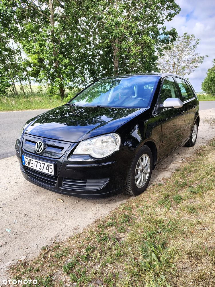 Volkswagen Polo 1.4 TDI Comfortline - 2
