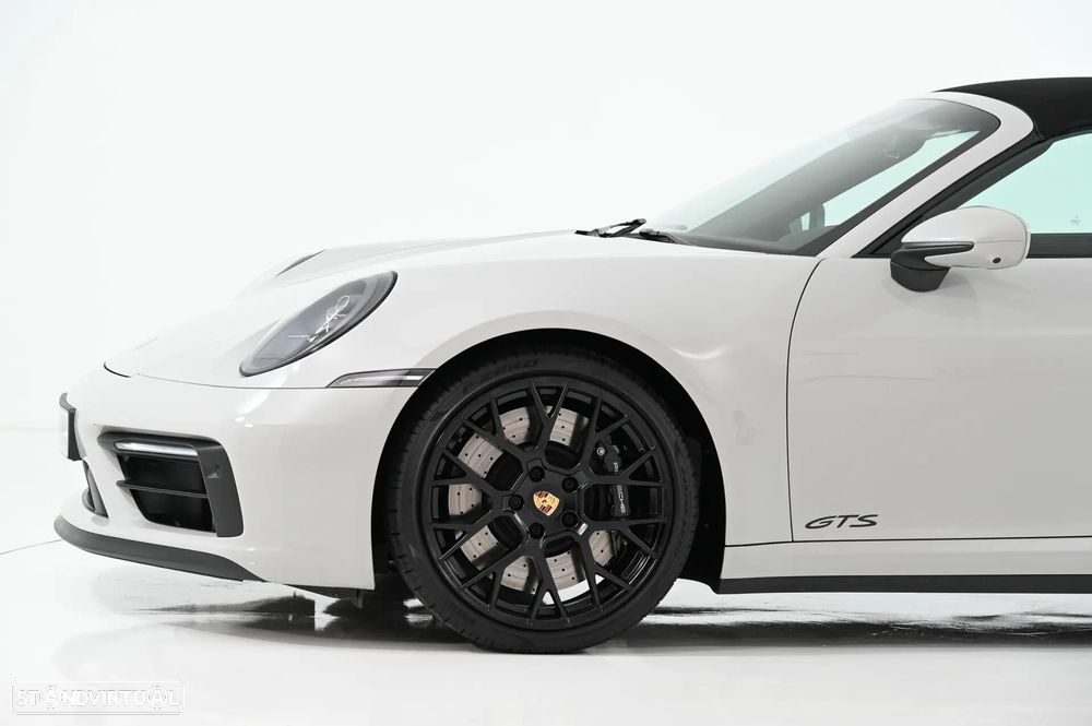 Porsche 911 (992) Targa 4 GTS PDK - 18