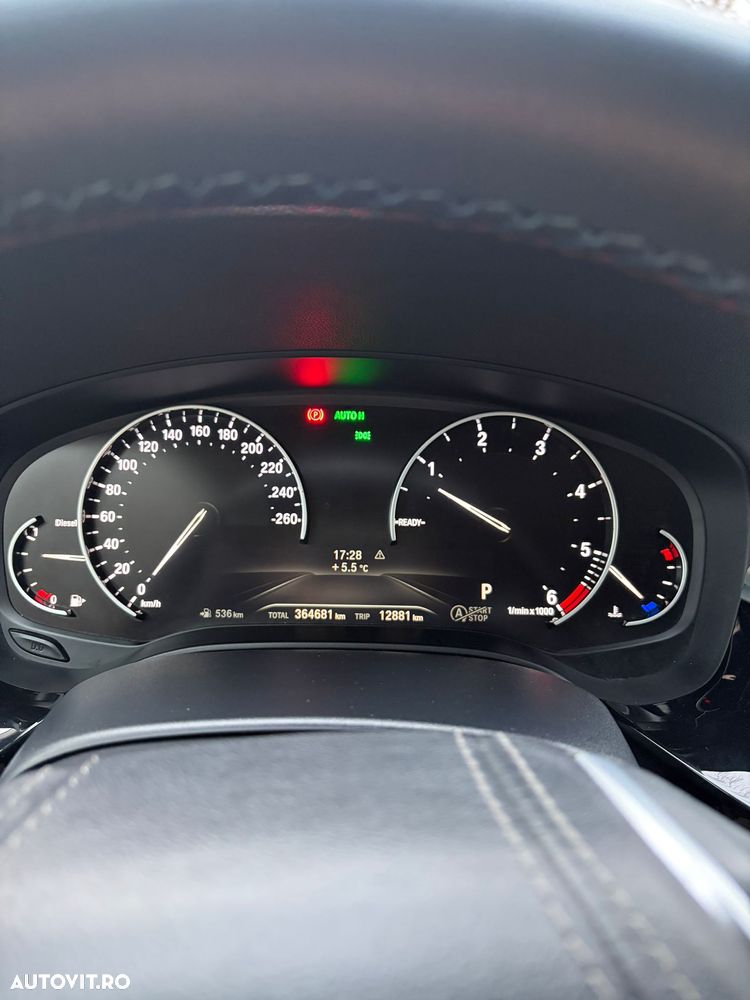 BMW Seria 5 520d xDrive AT - 8