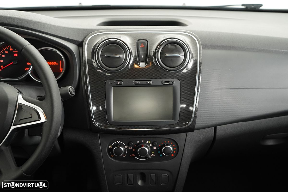 Dacia Logan 0.9 TCe Confort - 9