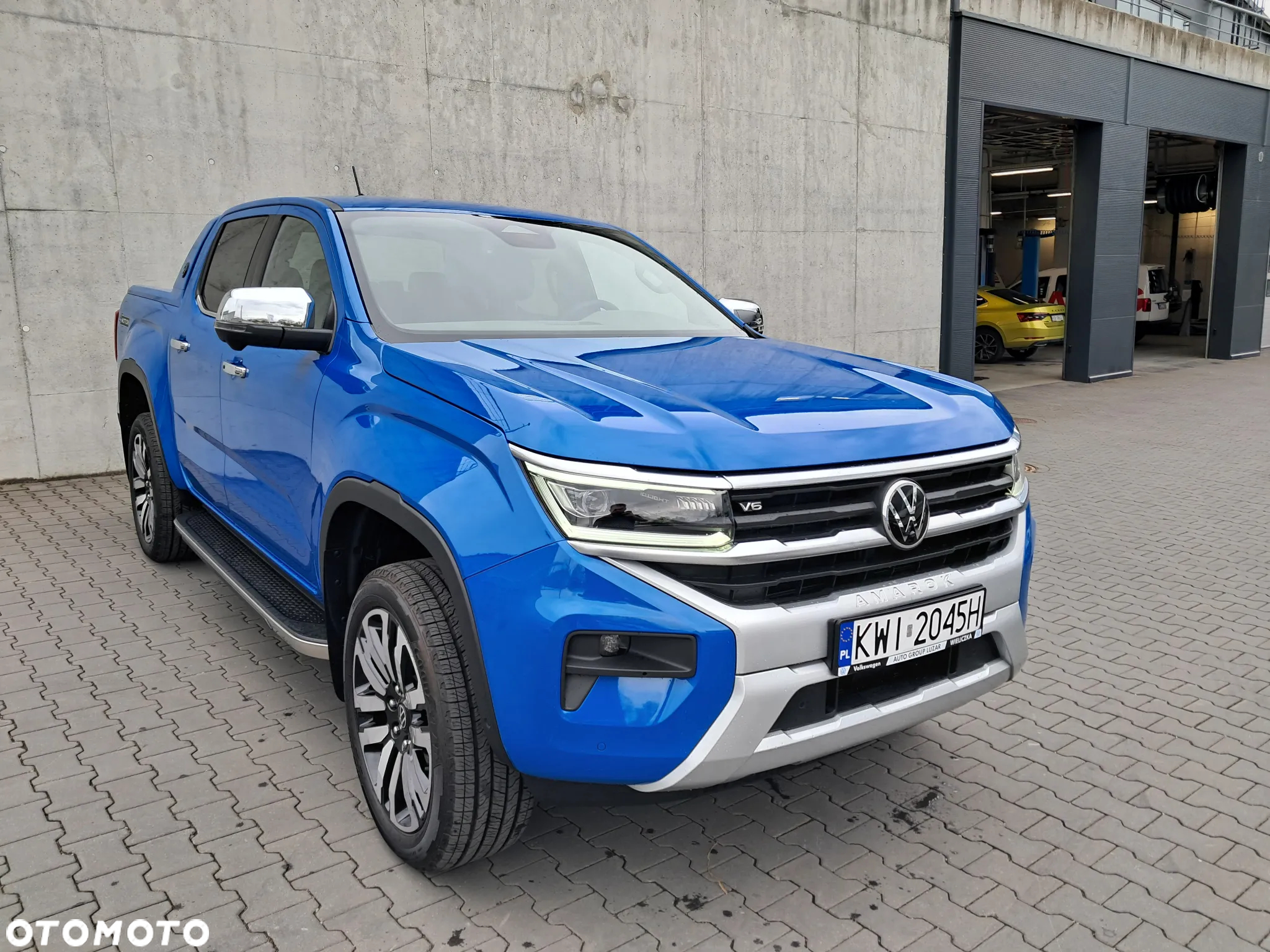 Volkswagen Amarok 3.0 V6 TDI 4Mot Aventura - 4