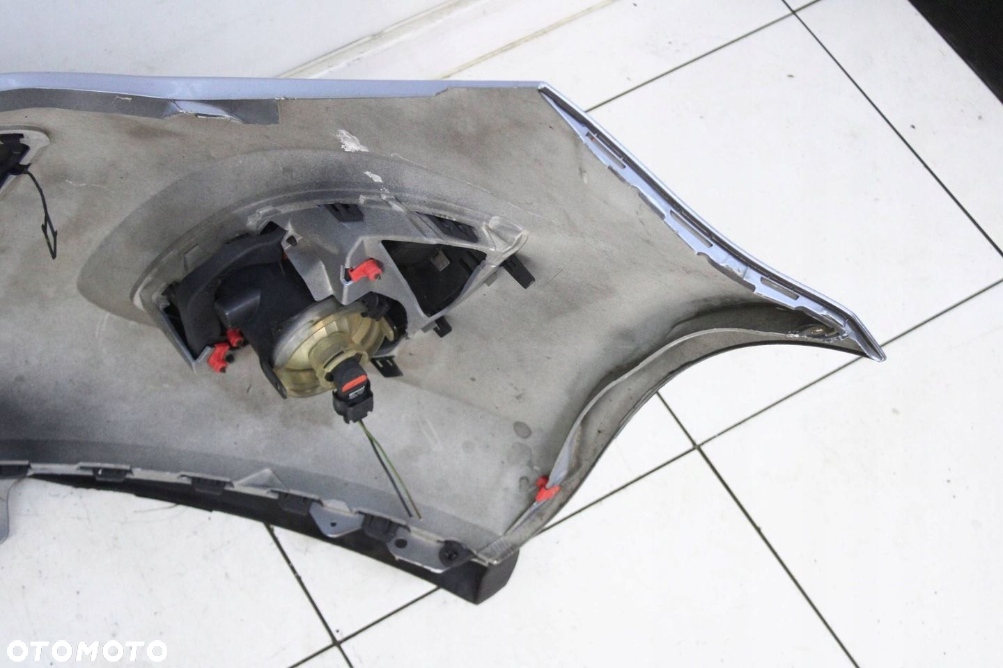 OPEL CORSA D LIFT 2009R- ZDERZAK PRZÓD PRZEDNI Z22R - KOD LAKIERU - 10