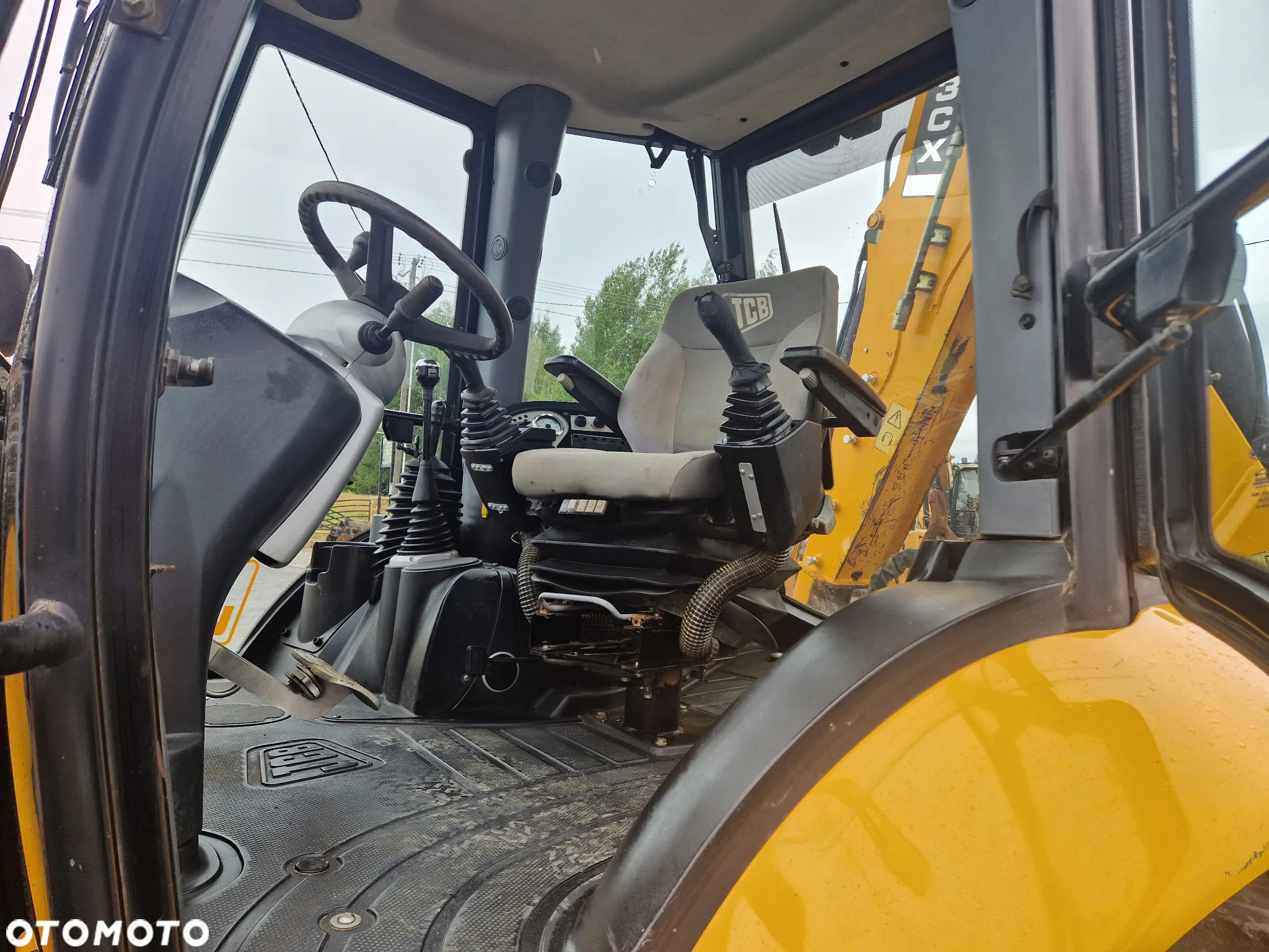 JCB 3CX - 14