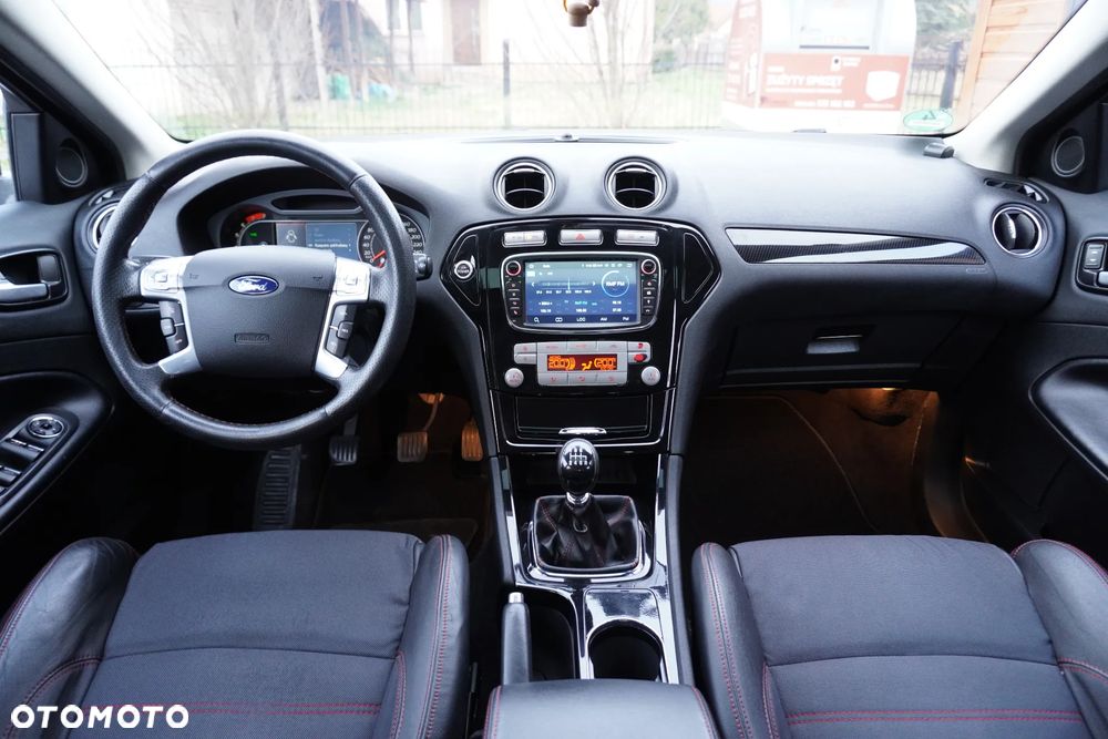 Ford Mondeo 2.5 Black Magic - 8