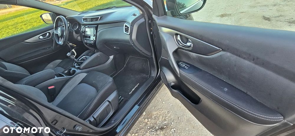 Nissan Qashqai - 11