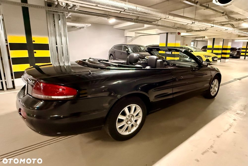 Chrysler Sebring 2.0 LX - 8