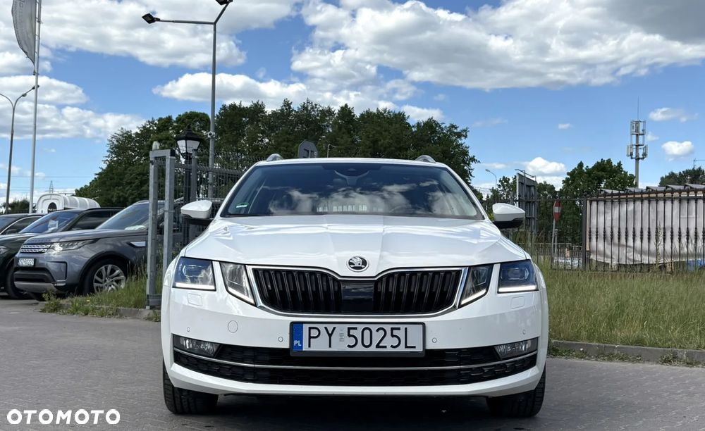 Skoda Octavia 2.0 TDI DSG Style - 2