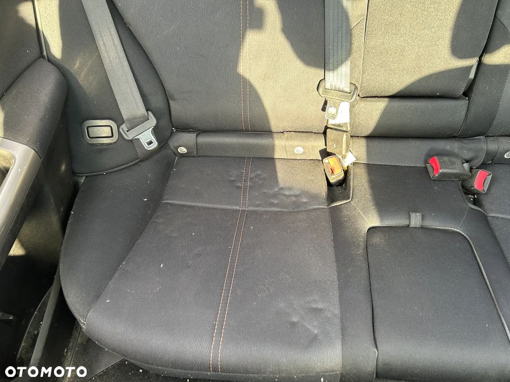 FOTELE KANAPA SUBARU FORESTER III - 11