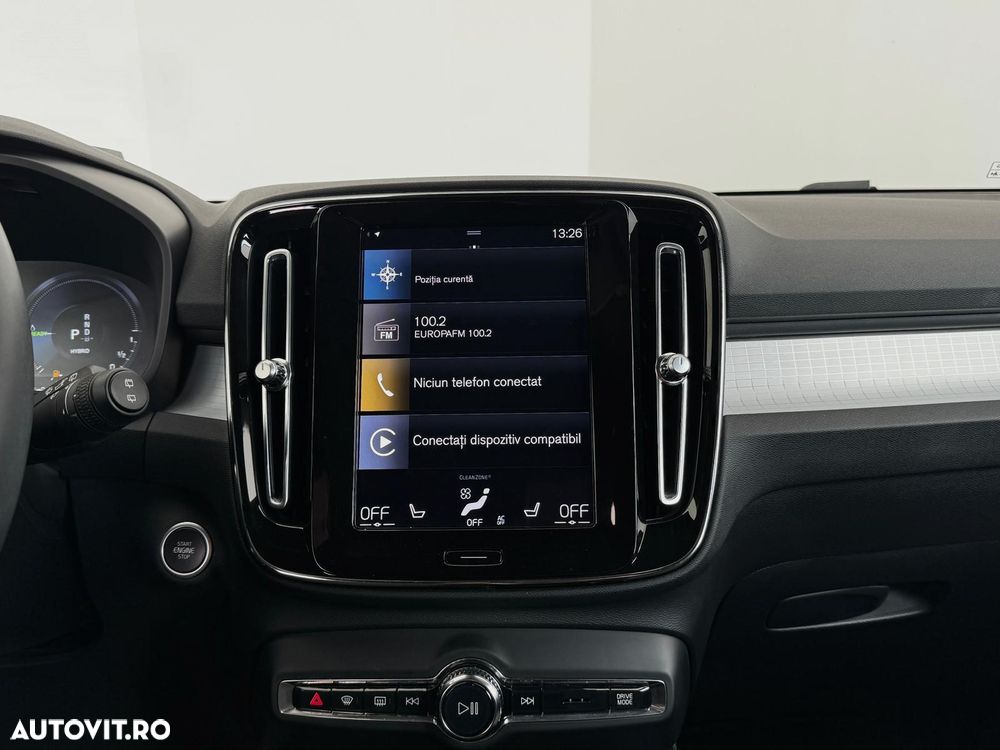 Volvo XC 40 Recharge T5 Twin Engine AT7 R-Design - 16