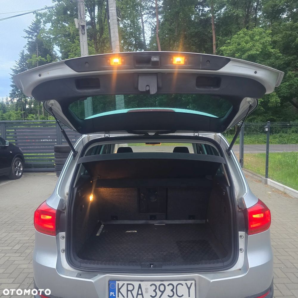 Volkswagen Tiguan - 9