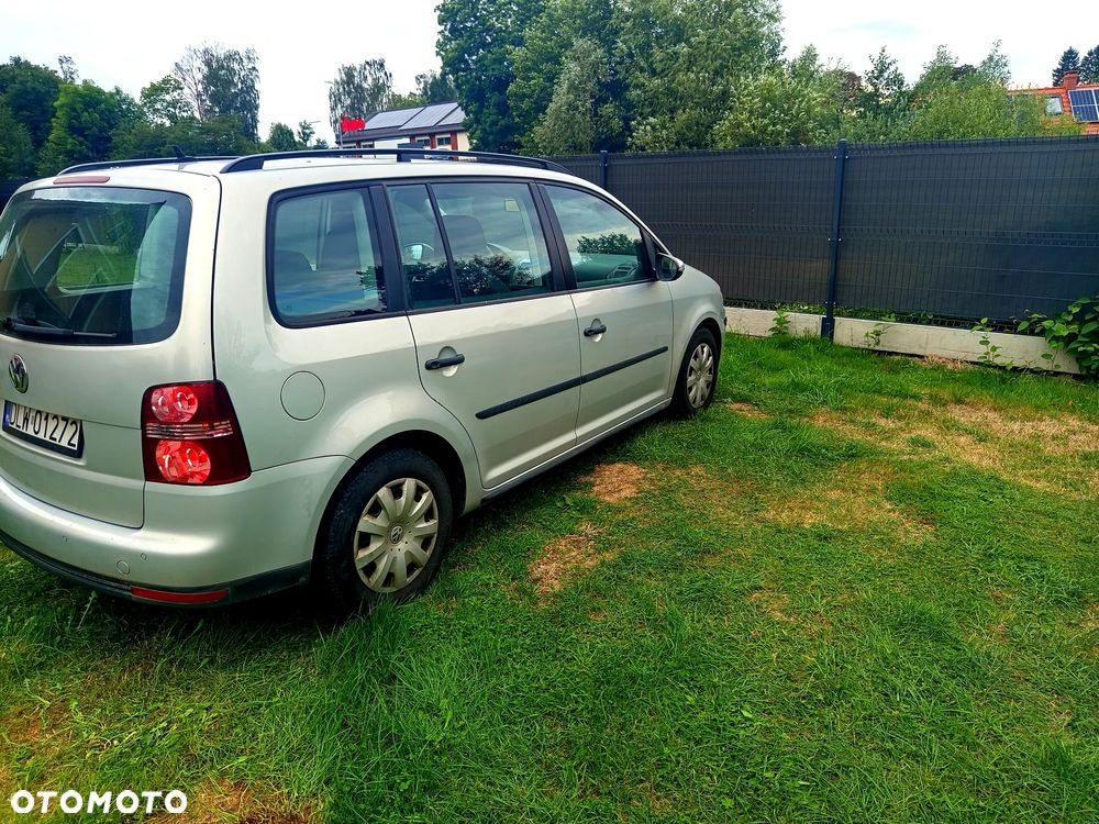 Volkswagen Touran 1.9 TDI DPF Blue Motion Conceptline - 16