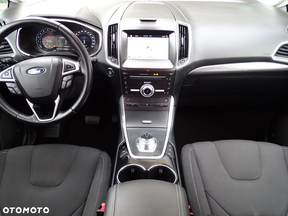 Ford S-Max 2.0 EcoBlue TITANIUM - 19
