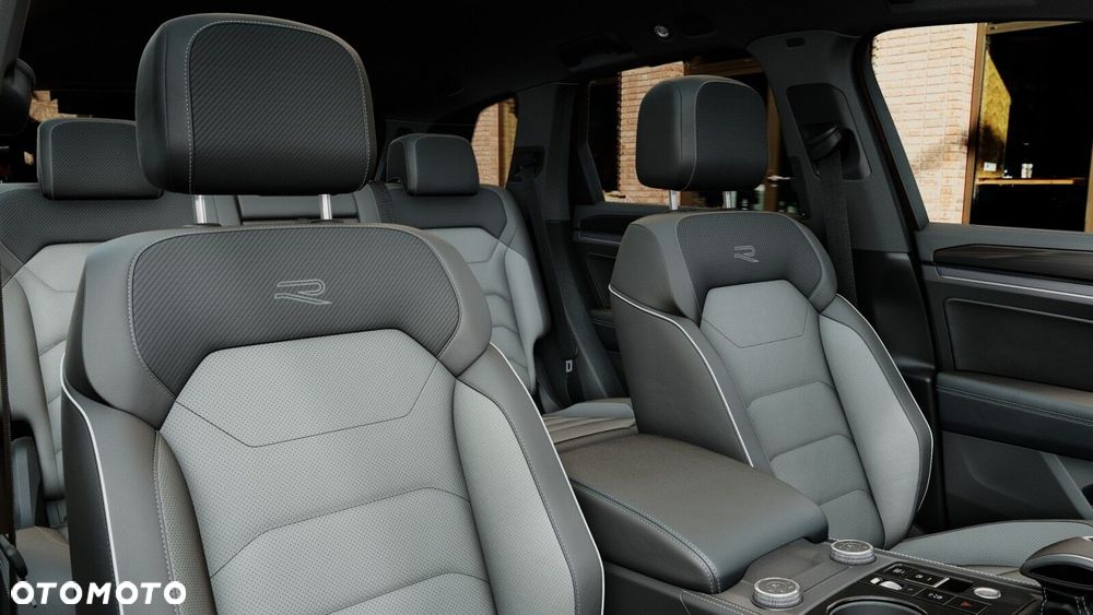 Volkswagen Touareg - 8