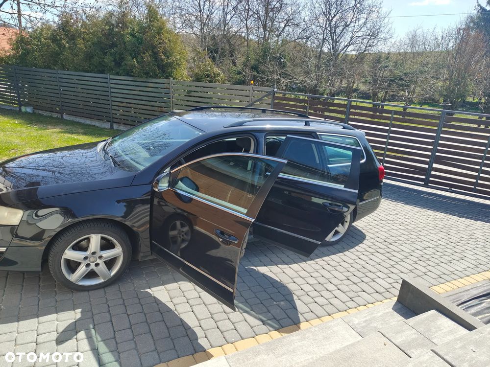 Volkswagen Passat 2.0 TDI Comfortline - 9