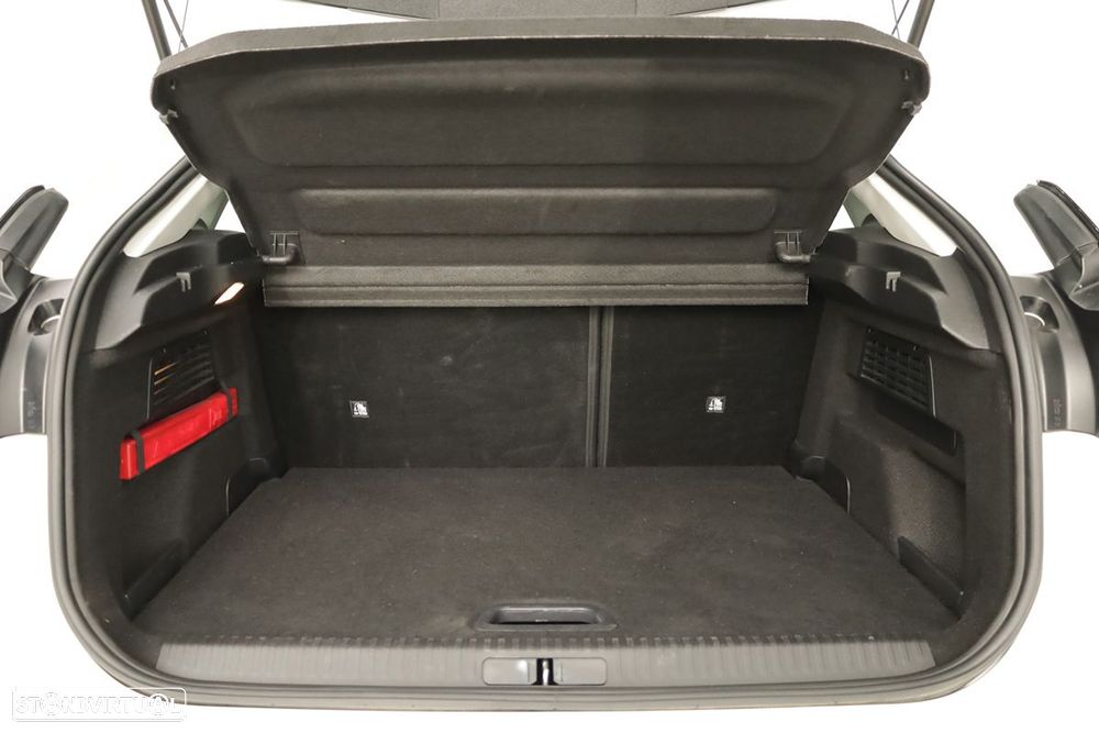 Citroën C4 1.2 PureTech Plus - 24