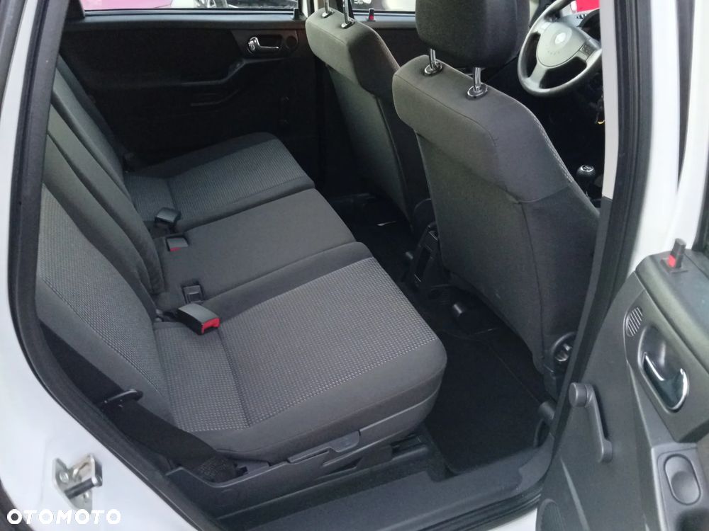 Opel Meriva - 16
