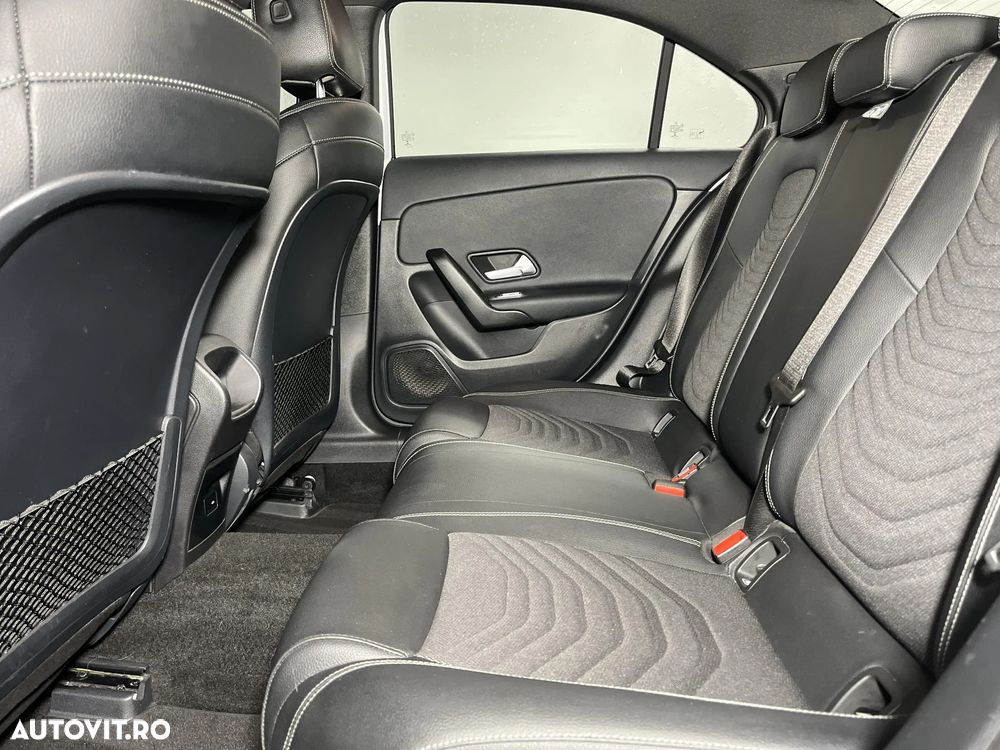 Mercedes-Benz A 180 7G-DCT Advanced Progressive - 25