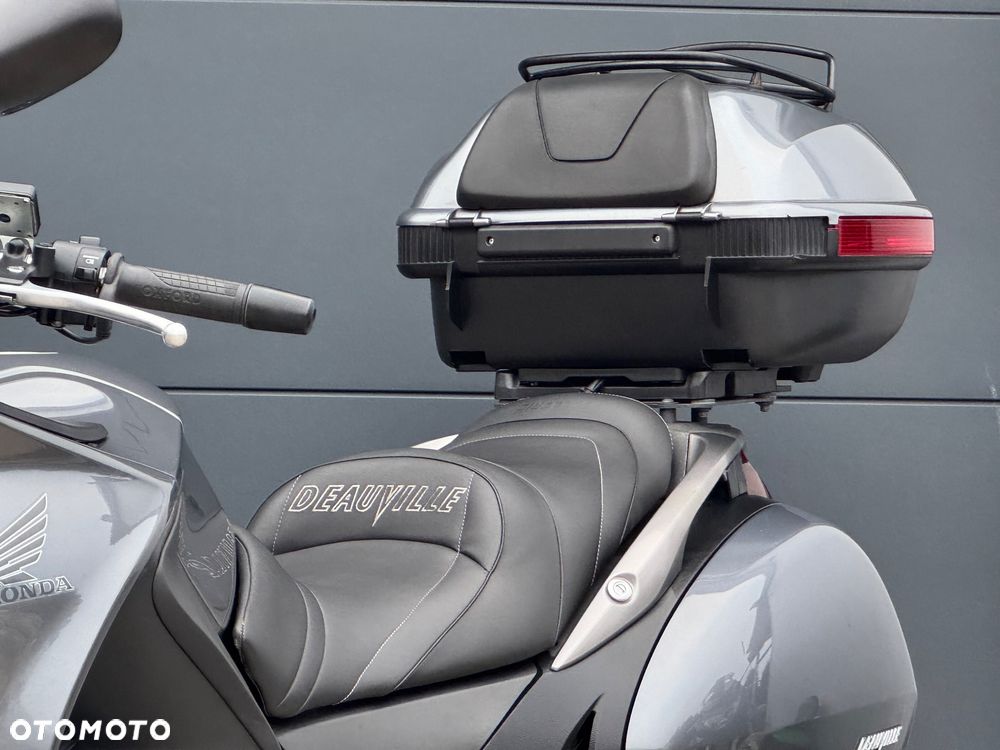 Honda Deauville - 29