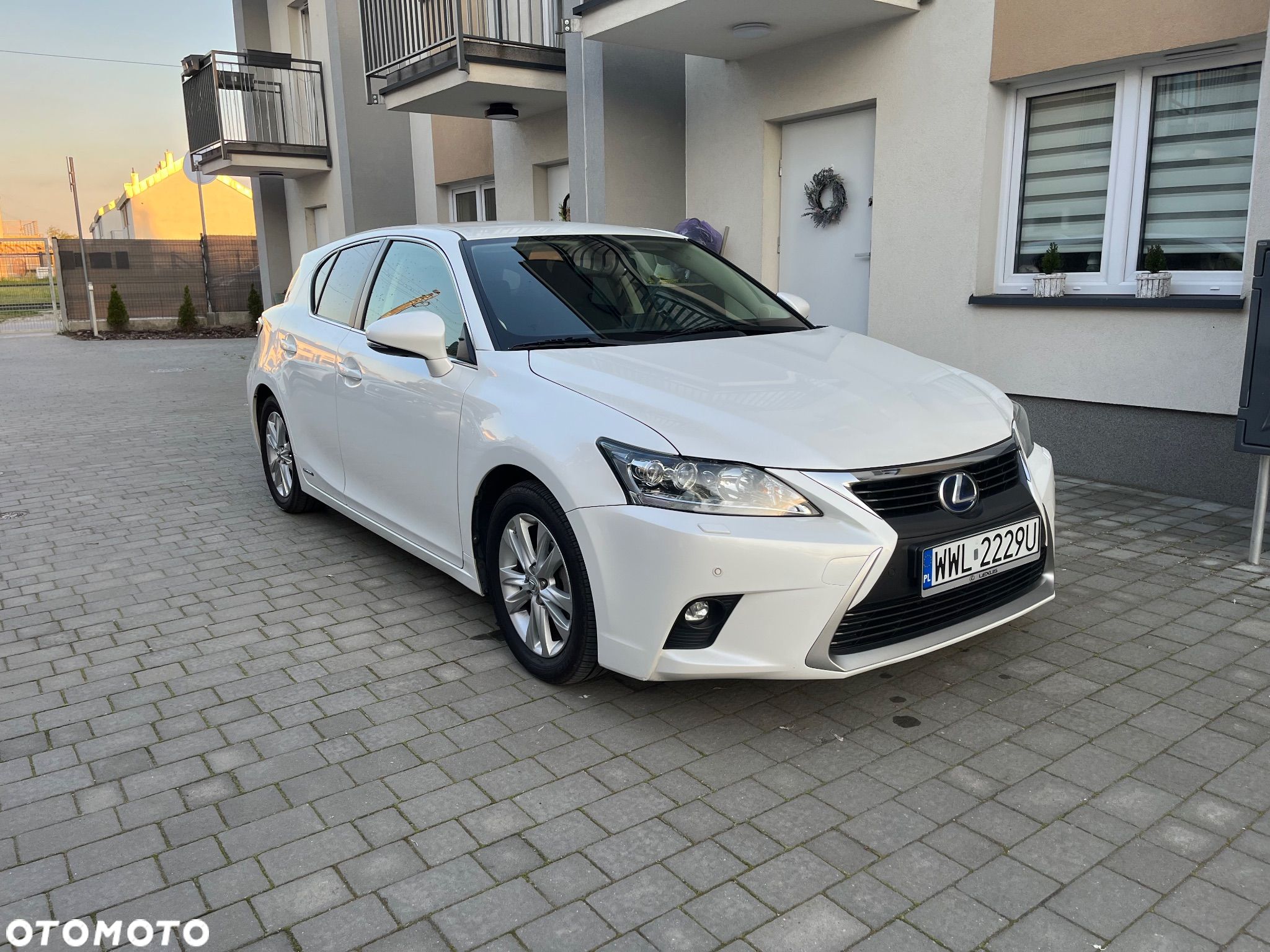 Lexus CT 200h Elite - 1