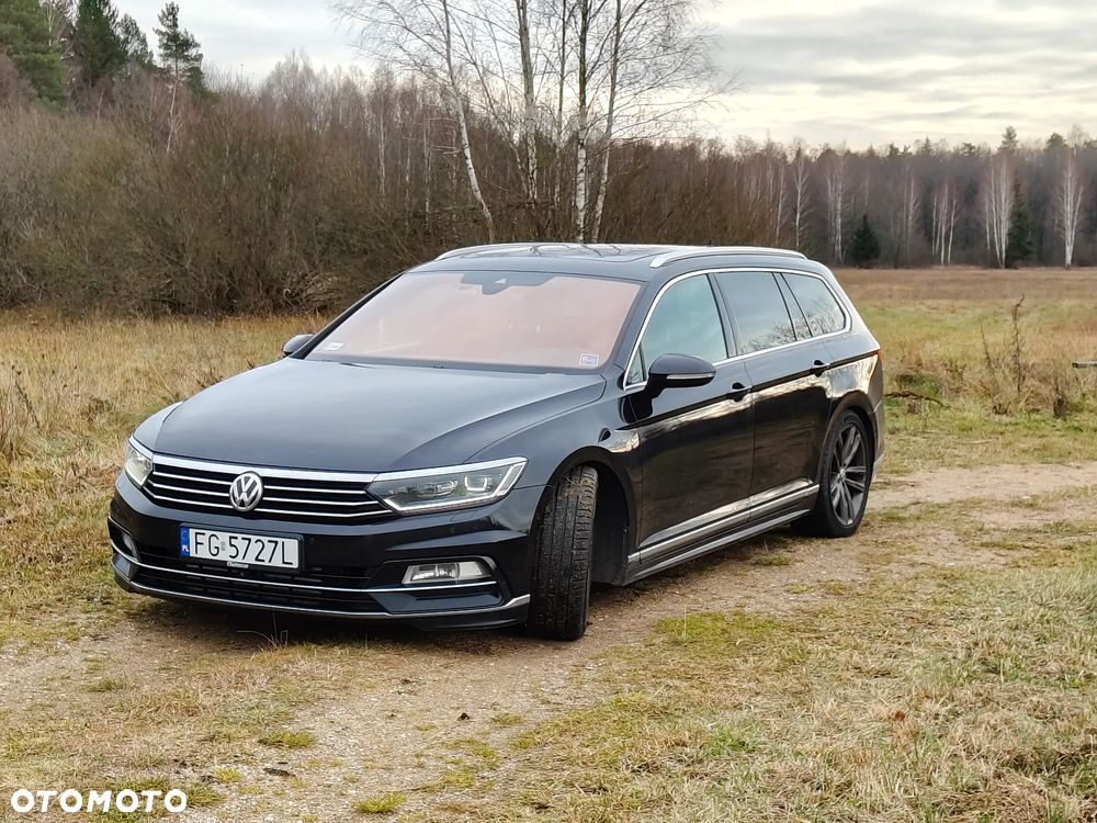 Volkswagen Passat - 2
